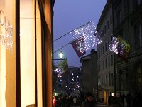 Nikon Coolpix 154  lights in the streets